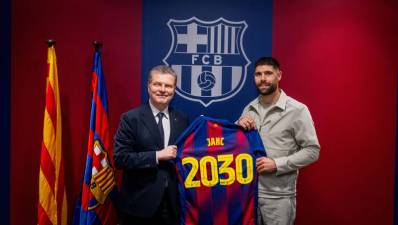 El Barça blinda a Blaz Janc hasta 2030