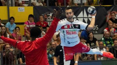 Davide Pugliese deja Viveros Herol Nava y regresa a Italia