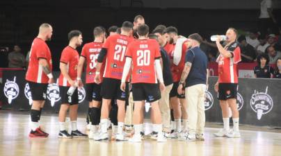 OAR Coruña y Cajasol Proin asaltan el liderato en DH Plata. Tito Diaz debuta con 7 goles