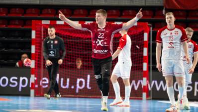 Valdis Kalnins se asegura el 'pichichi' del Europeo tras marcar 20 goles a Serbia