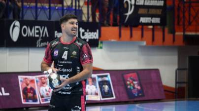 Simonet y Ramos renuevan con Cajasol Angel Ximenez Puente Genil