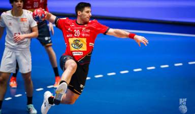 Contundente victoria de los Hispanos ante Japón para sellar el pase a Main Round