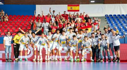 Los Hispanos Juveniles se meten en semifinales tras vencer a Francia. 11 goles de Adrián Sola