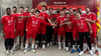 Bada Huesca y Sanicentro Guadalajara se miden en un duelo definitivo para la permanencia