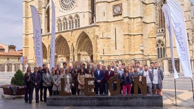 Patrocinadores principales de los clubes Asobal la temporada 24/25