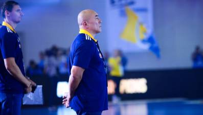 Industria Kielce mantiene su confianza en Talant Dujshebaev