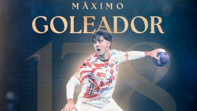 Carlos Álvarez se despide de la Asobal como máximo goleador de la 24/25