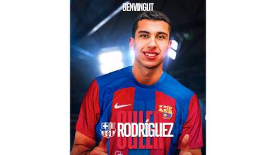 Javi Rodriguez jugará en el Barcelona hasta 2026