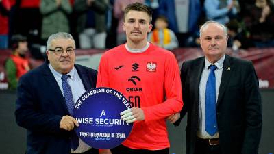 El bidasotarra Jakub Skrzyniarz se perderá el Mundial 2025 para pasar por quirófano